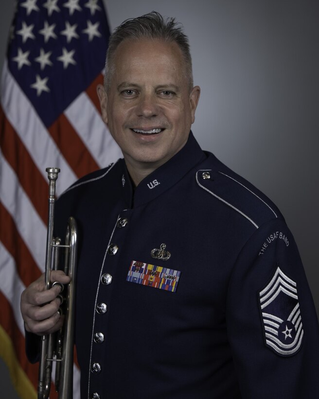 Official Photo of CMSgt Kevin Burns