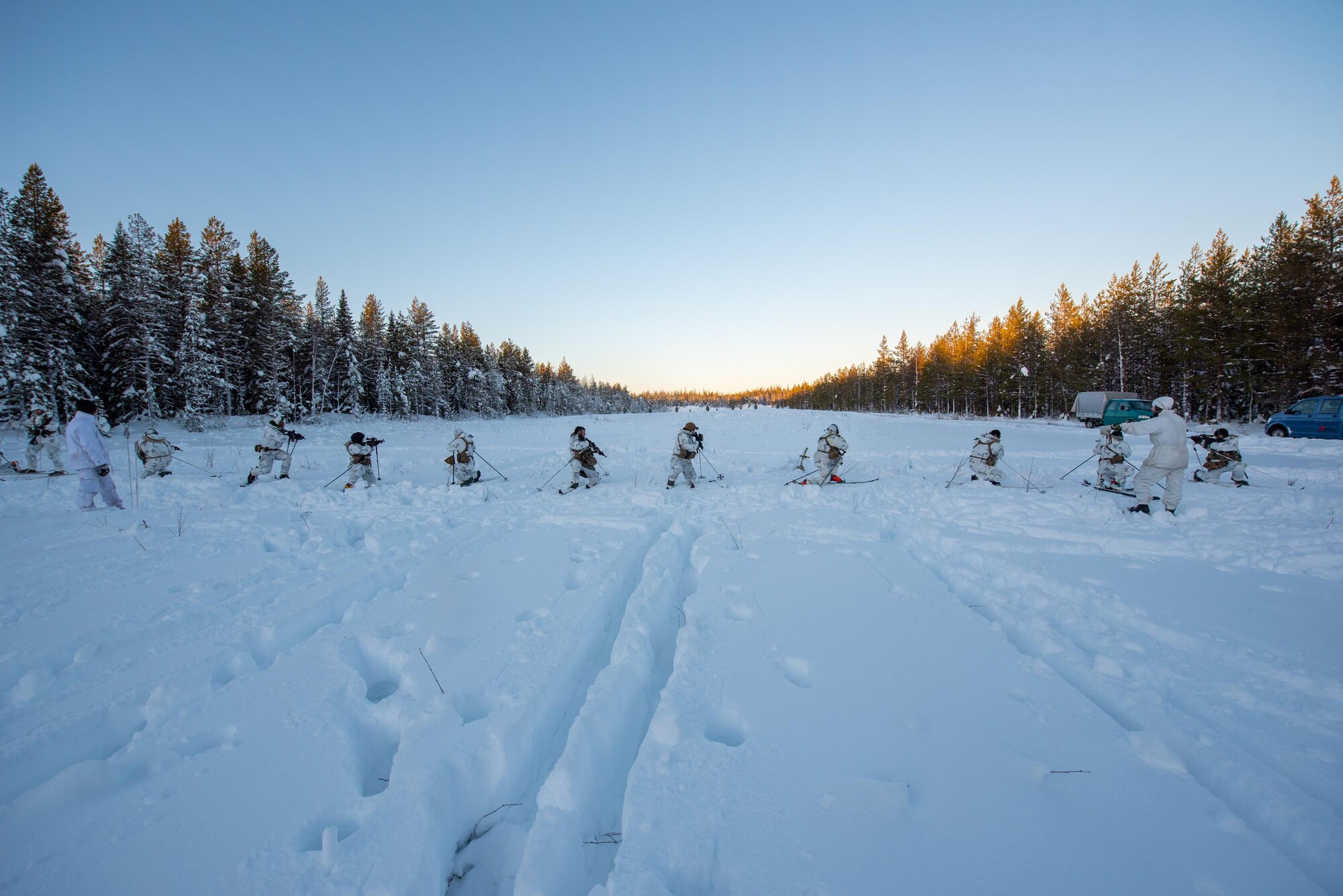 Airmen with the Kentucky Air National Guard’s 123rd Special Tactics Squadron fire their M4 rifles while on skis at a firing range in Grubbnäsudden, Sweden, Jan. 13, 2022. Fifteen members from the 123rd STS — including combat controllers; pararescuemen; special reconnaissance personnel; search, evasion, resistance and escape troops; and support Airmen — came here to build upon their relationship with European partners during an arctic warfare training course. (U.S. Air National Guard photo by Phil Speck)