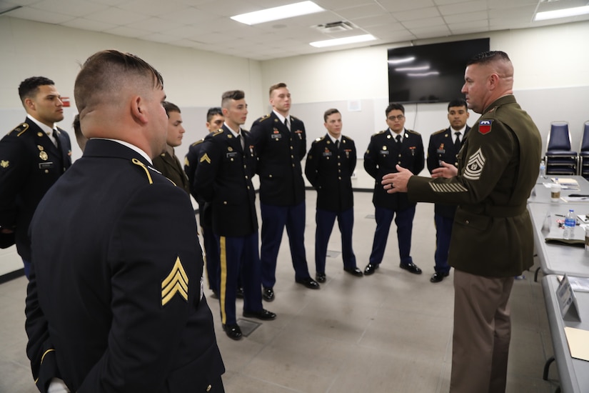 76th ORC Soldiers Compete in the FY22 Consortium Best Warrior Competition