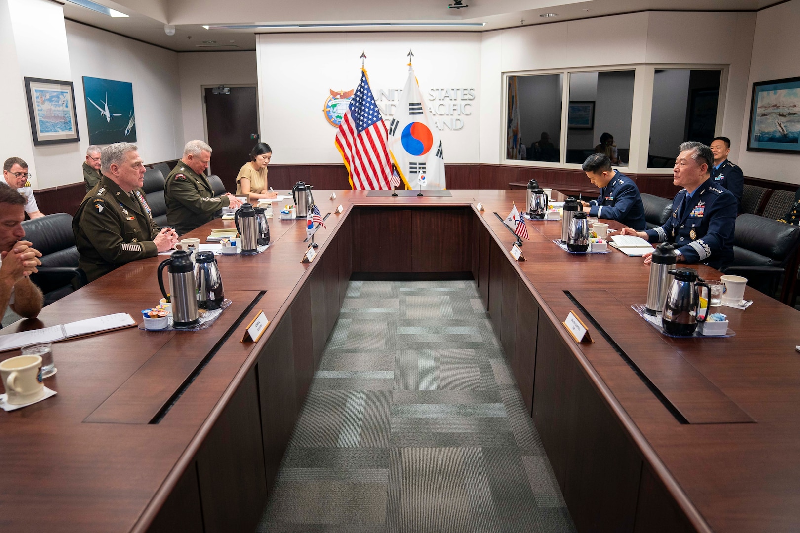 Army Gen. Mark A. Milley, chairman of the Joint Chiefs of Staff, meets with Chairman of the Republic of Korea Joint Chiefs of Staff Gen. Won In Choul during a bilateral engagement at Camp Smith, Hawaii, March 30, 2022. (DOD Photo by Navy Chief Petty Officer Carlos M. Vazquez II)