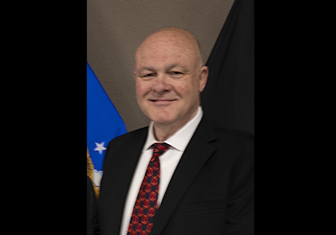 Dominic Palommello, product services specialist, retired from the Defense Logistics Agency Troop Support’s Clothing and Textile supply chain during a ceremony April 27, after 35 years of service.