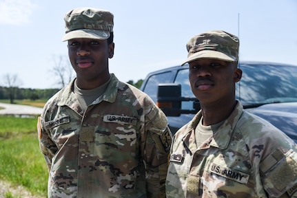 Cadets enrolled in the Virginia Army National Guard’s Simultaneous Membership Program conduct training during a three-day field training exercise held April 22-24, 2022, at Fort Pickett, Virginia. Over the course of the weekend, the cadets zeroed on the M4 carbine, and focused on basic warrior tasks and battle drills. Approximately 70 cadets from universities across the state participated in the event, which was supported by around 15 Soldiers assigned to the Virginia Army National Guard’s Recruiting and Retention Battalion. (U.S. Army National Guard photo by Sgt. 1st Class Terra C. Gatti)