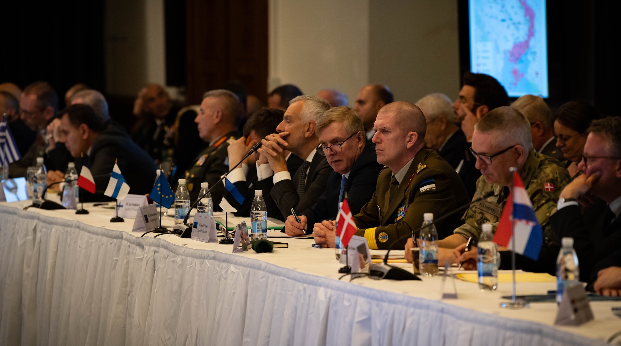 Konferenz in Ramstein: USA übernehmen Führungsrolle