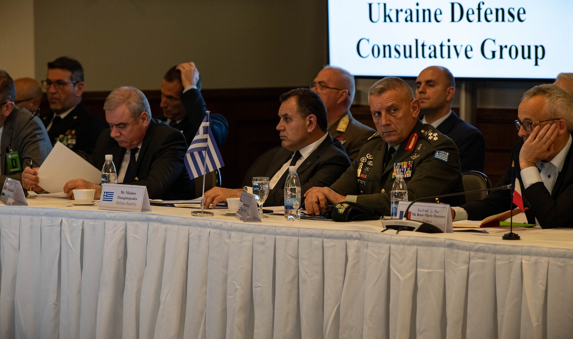 Ministers of defense and senior military officials discuss the ongoing crisis in Ukraine during the Ukraine Defense Consultative Group event at Ramstein Air Base, Germany, April 26, 2022. The United States continues to reaffirm its unwavering support for Ukraine's sovereignty and territorial integrity. (U.S. Air Force photo by Airman 1st Class Jared Lovett)