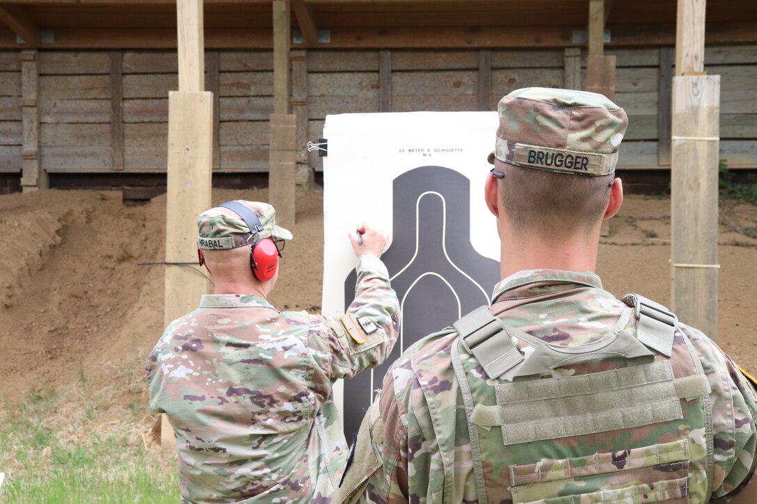 Soldiers compete for German Armed Forces Proficiency Badge