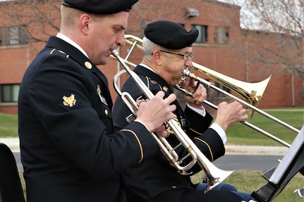 88th Readiness Division hosts open house at Roeder Circle