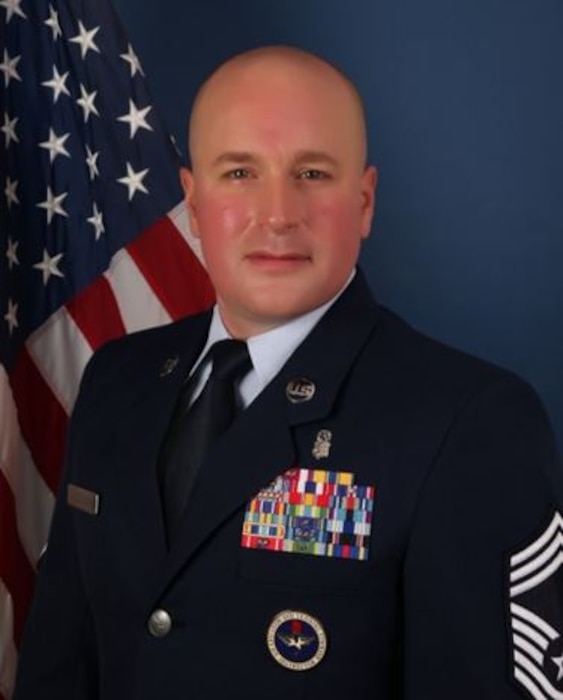 Official photo of CMSgt Daniel Anderson