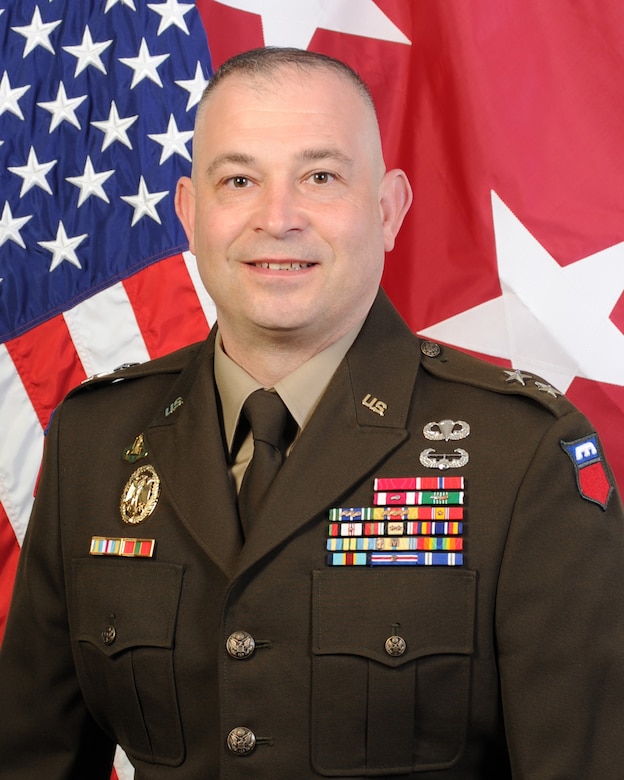 Maj. Gen. Ernest Litynski > U.S. Army Reserve > Article View