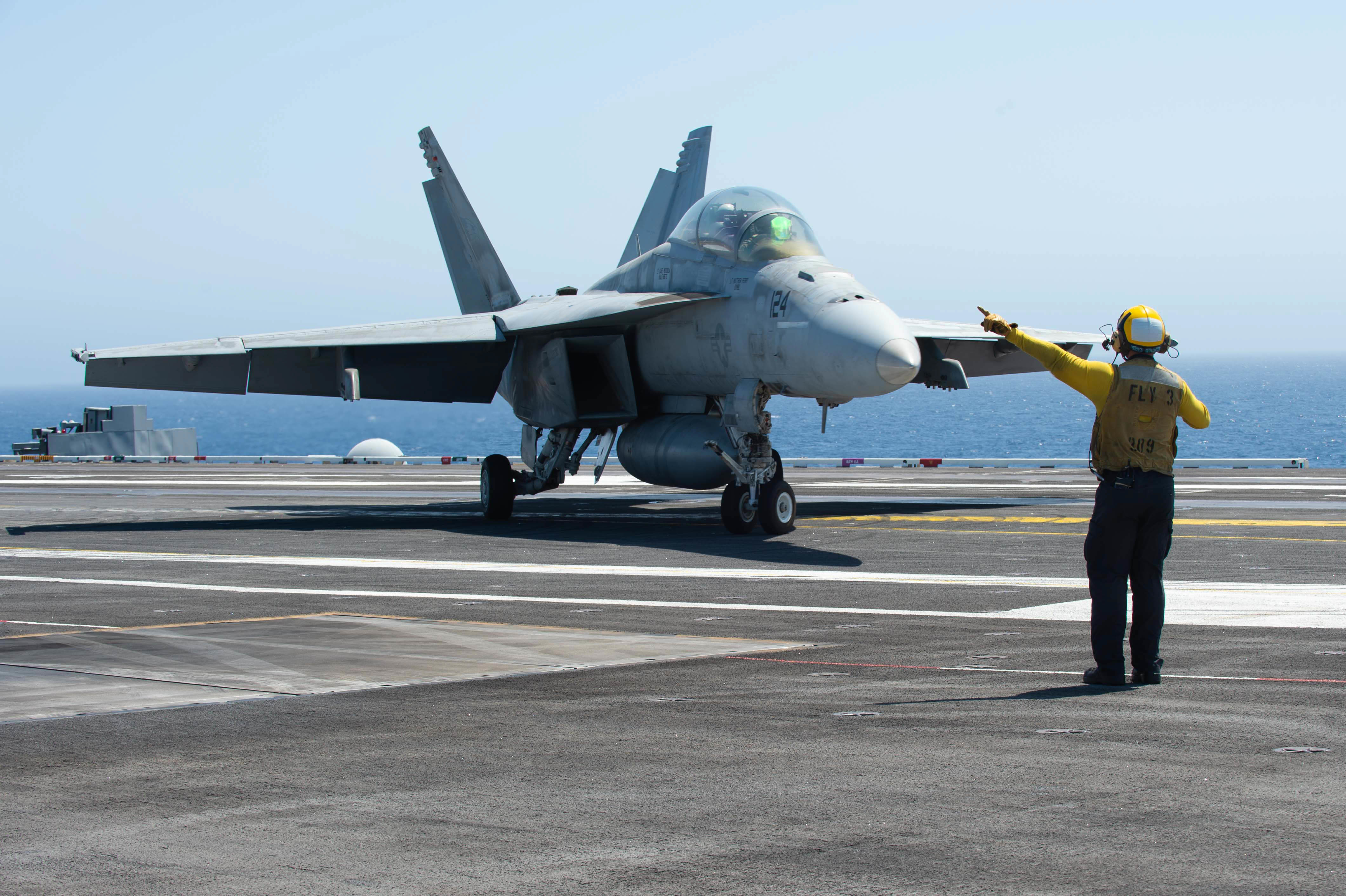 F/A-18E Super Hornet assigned to Strike Fighter Squadron (VFA) 122 