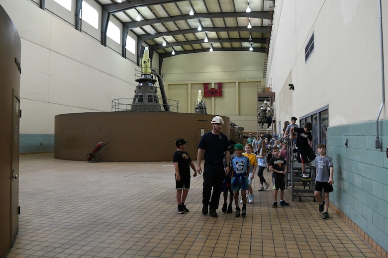 Union Elementary STEAM students take a glimpse into a control room before heading downstairs to see more of the Old Hickory Power Plant in Hendersonville, Tennessee on May 4, 2022.