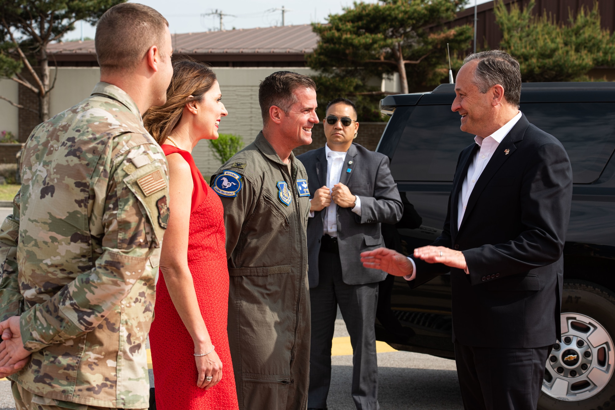 Second Gentleman Douglas Emhoff thanks service members and spouses for their hard work