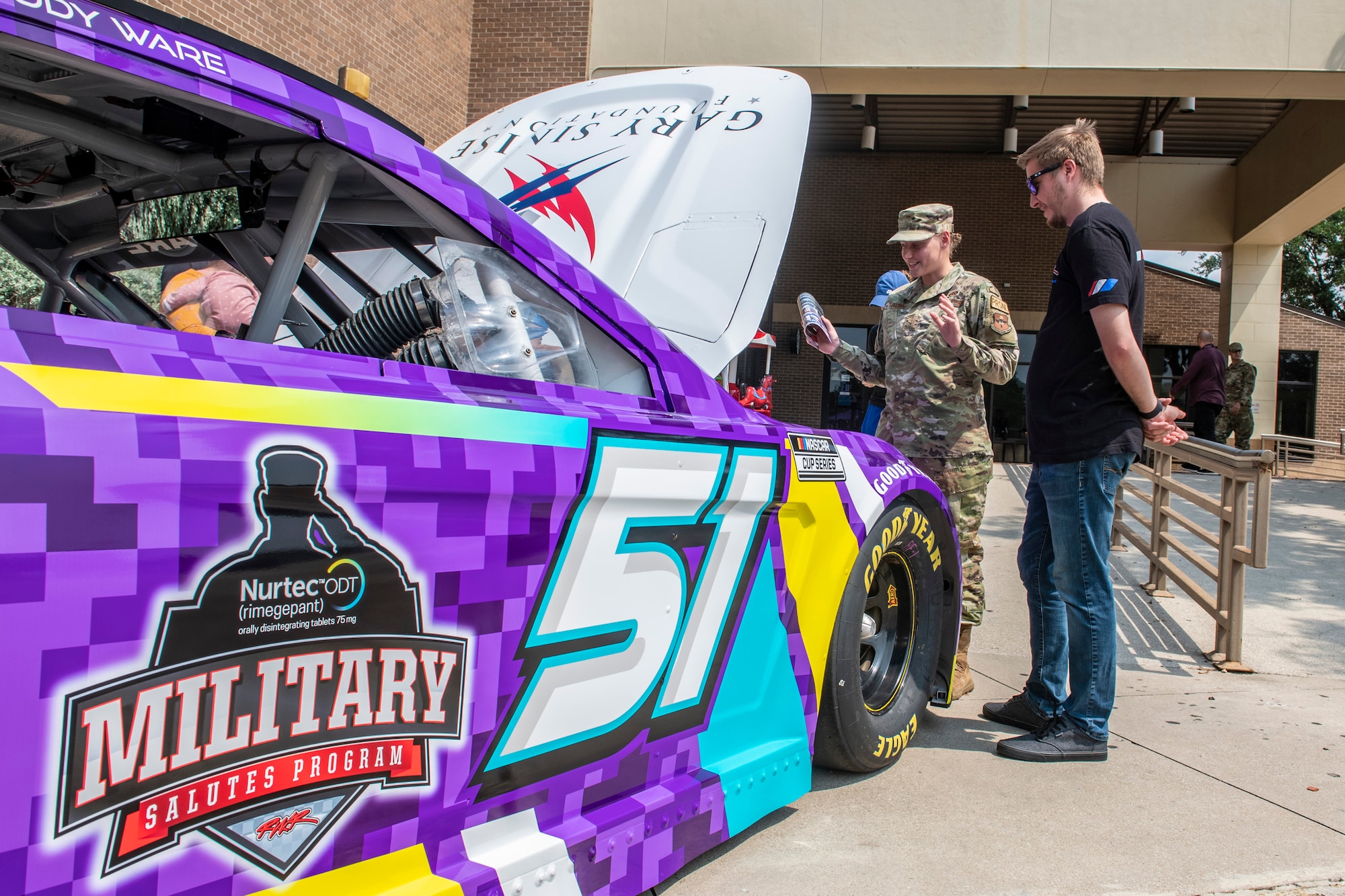 NASCAR team salutes the military at JBSA