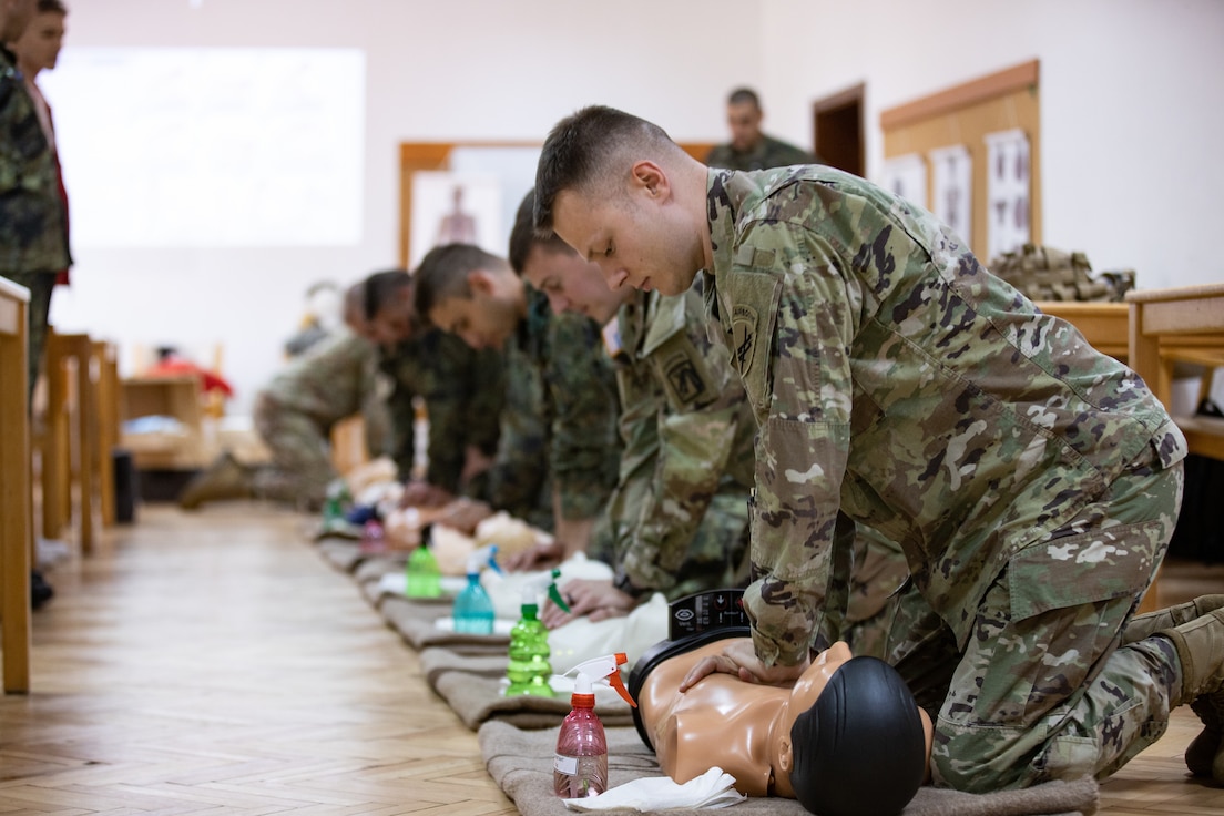 U.S. Army Civil Affairs, Bulgarian Civil-Military Cooperation train together on first aid, emergency response