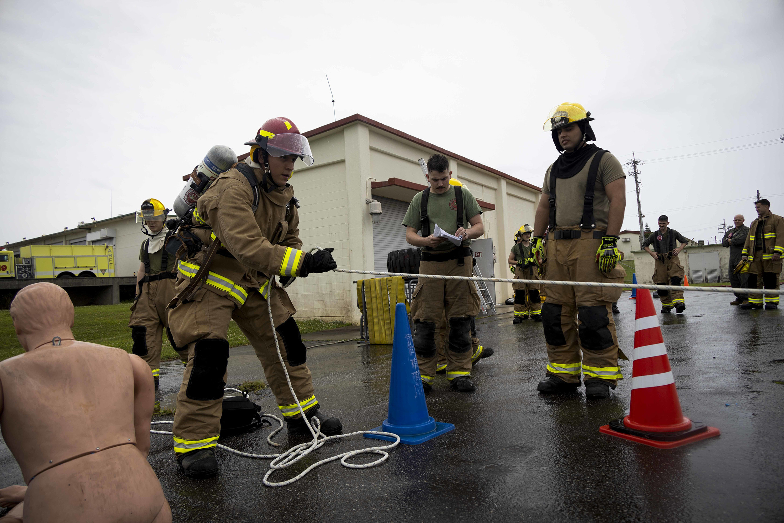 Military Firefighters Conduct the Physical Abilities Test > U.S. Indo ...