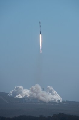 Starlink Mission Launches from Vandenberg