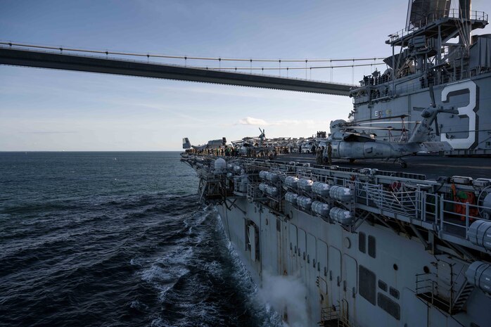 ATLANTIC OCEAN (May 14, 2022) –  The Wasp-class amphibious assault ship USS Kearsarge (LHD 3) transits the Danish Straits May 14, 2022. Kearsarge, flagship of the Kearsarge ARG/MEU team, is on a scheduled deployment under the command and control of Task Force 61/2 while operating in U.S. Sixth Fleet in support of U.S., Allied and partner interests in Europe and Africa. (U.S. Navy photo by Mass Communication Specialist 3rd Class Jesse Schwab)