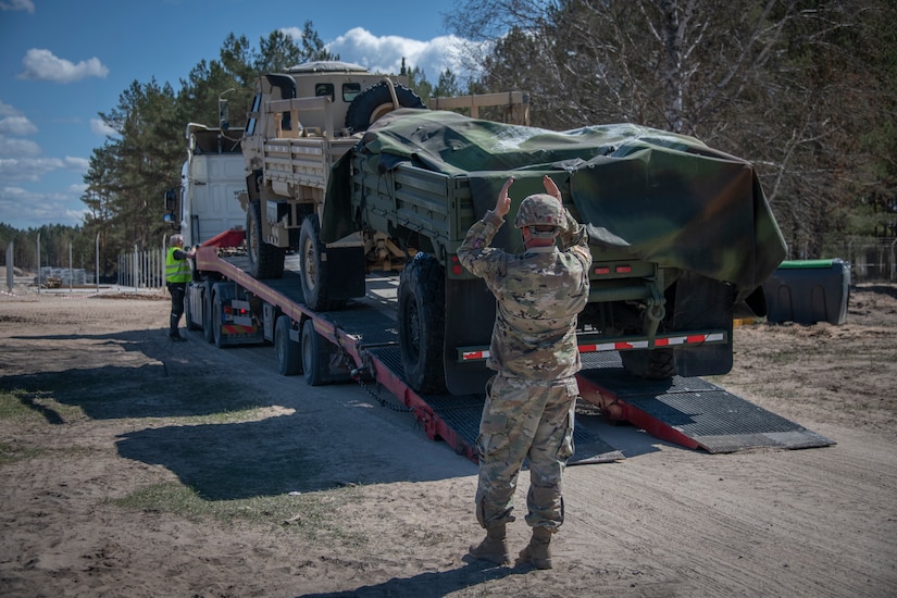 510th RSG Soldiers are coordinating the delivery of 141 pieces of equipment to support 1-119 FA "Red Lions" training near Adazi, Latvia, as part of DEFENDER-Europe 22. Working closely with contracted drivers and FA personnel, RSG Soldiers are ensuring line haul and crane operations to offload equipment and demonstrate the U.S. military’s ability to rapidly deploy Soldiers and equipment from the U.S. to Europe in support of NATO to strengthen partnerships, build readiness and deter potential adversaries.