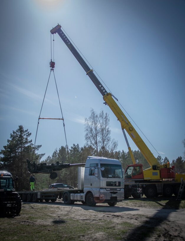 510th RSG Soldiers are coordinating the delivery of 141 pieces of equipment to support 1-119 FA "Red Lions" training near Adazi, Latvia, as part of DEFENDER-Europe 22. Working closely with contracted drivers and FA personnel, RSG Soldiers are ensuring line haul and crane operations to offload equipment and demonstrate the U.S. military’s ability to rapidly deploy Soldiers and equipment from the U.S. to Europe in support of NATO to strengthen partnerships, build readiness and deter potential adversaries.