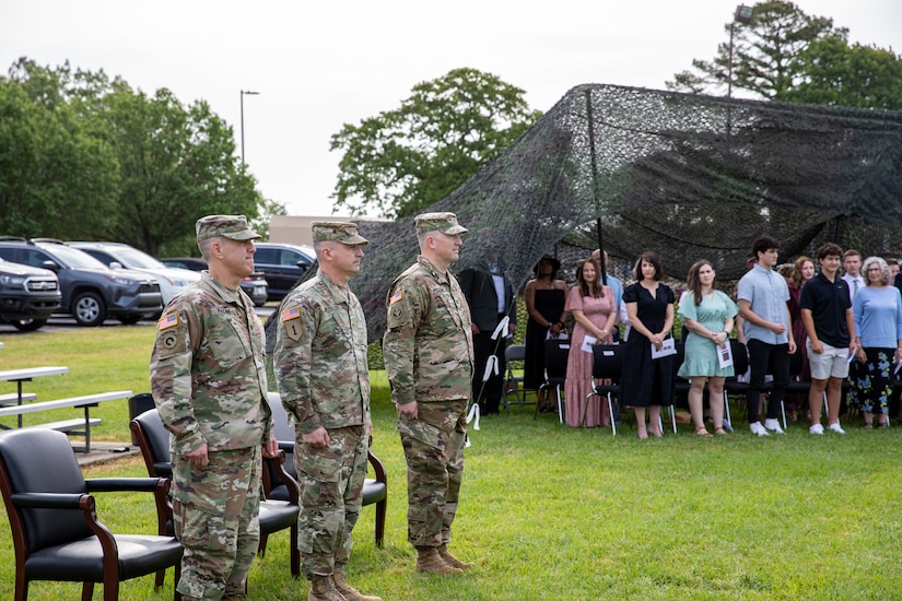 Army Reserve Tough 'Ombres host change of command ceremony