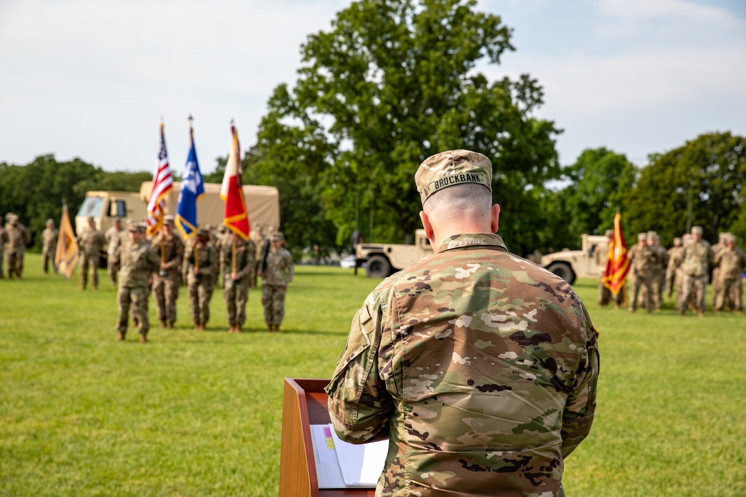 Army Reserve Tough 'Ombres host change of command ceremony