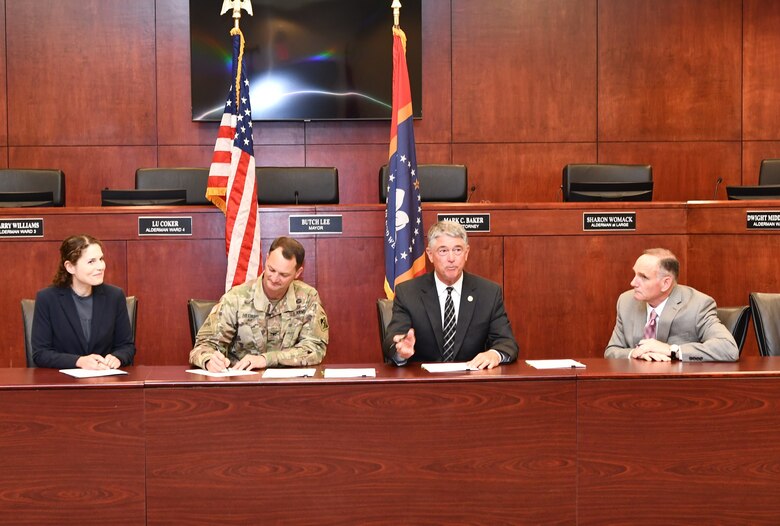 VICKSBURG, Miss. – The U.S. Army Corps of Engineers (USACE) Vicksburg District entered into a Project Partnership Agreement (PPA) with the City of Brandon, Mississippi, as part of the Mississippi Environmental Infrastructure Program (Section 592) today.