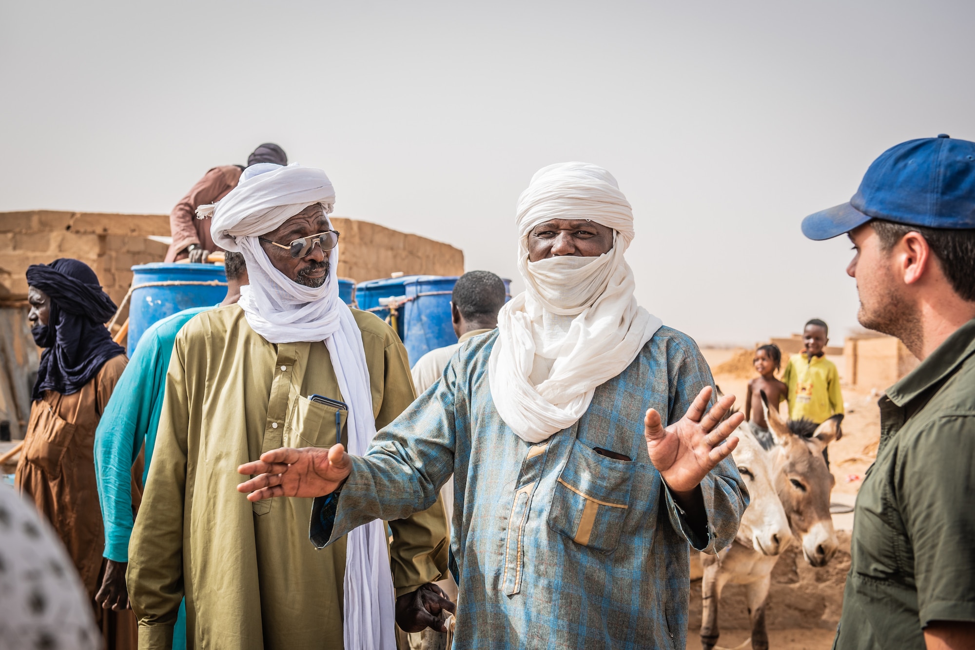 U.S. and Niger military civil affairs meet with Alwat villagers