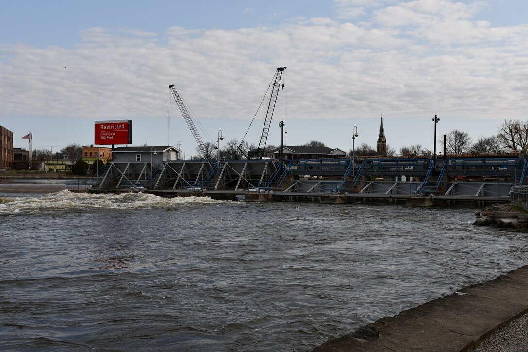 Menasha Dam Photo