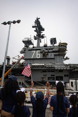 The U.S. Navy’s only forward-deployed aircraft carrier USS Ronald Reagan (CVN 76) departs Commander, Fleet Activities Yokosuka (CFAY) for a regularly scheduled deployment, May 20, 2022. Ronald Reagan is deployed to the U.S. 7th Fleet area of operations in support of a free and open Indo-Pacific region. For more than 75 years, CFAY has provided, maintained, and operated base facilities and services in support of the U.S. 7th Fleet’s forward-deployed naval forces, tenant commands, and thousands of military and civilian personnel and their families. (U.S. Navy photo by Ryo Isobe)