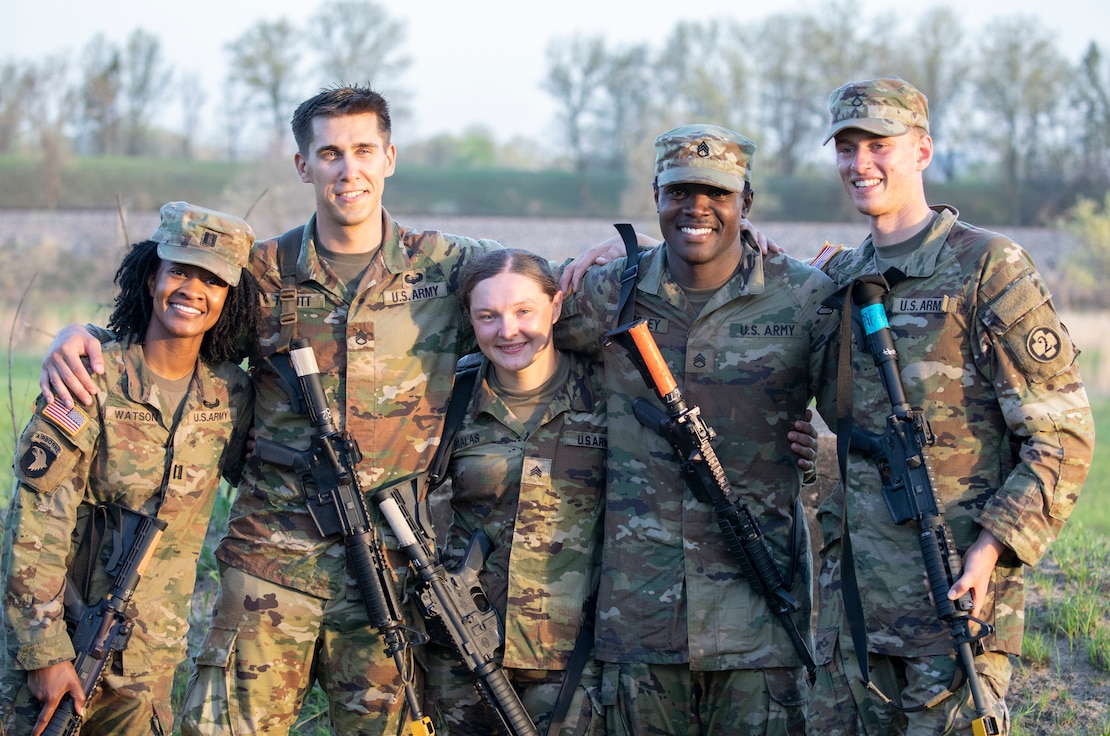 Soldiers earn Expert Field Medical Badge in second event by Army Reserve