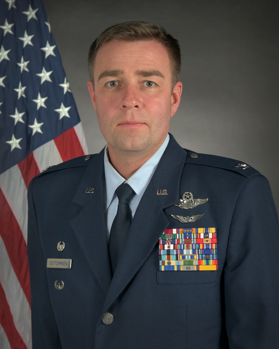 Colonel Eric A. Guttormsen Official Photo