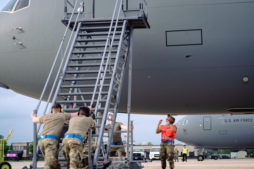 Airmen push stairs to KC-46A Pegasus