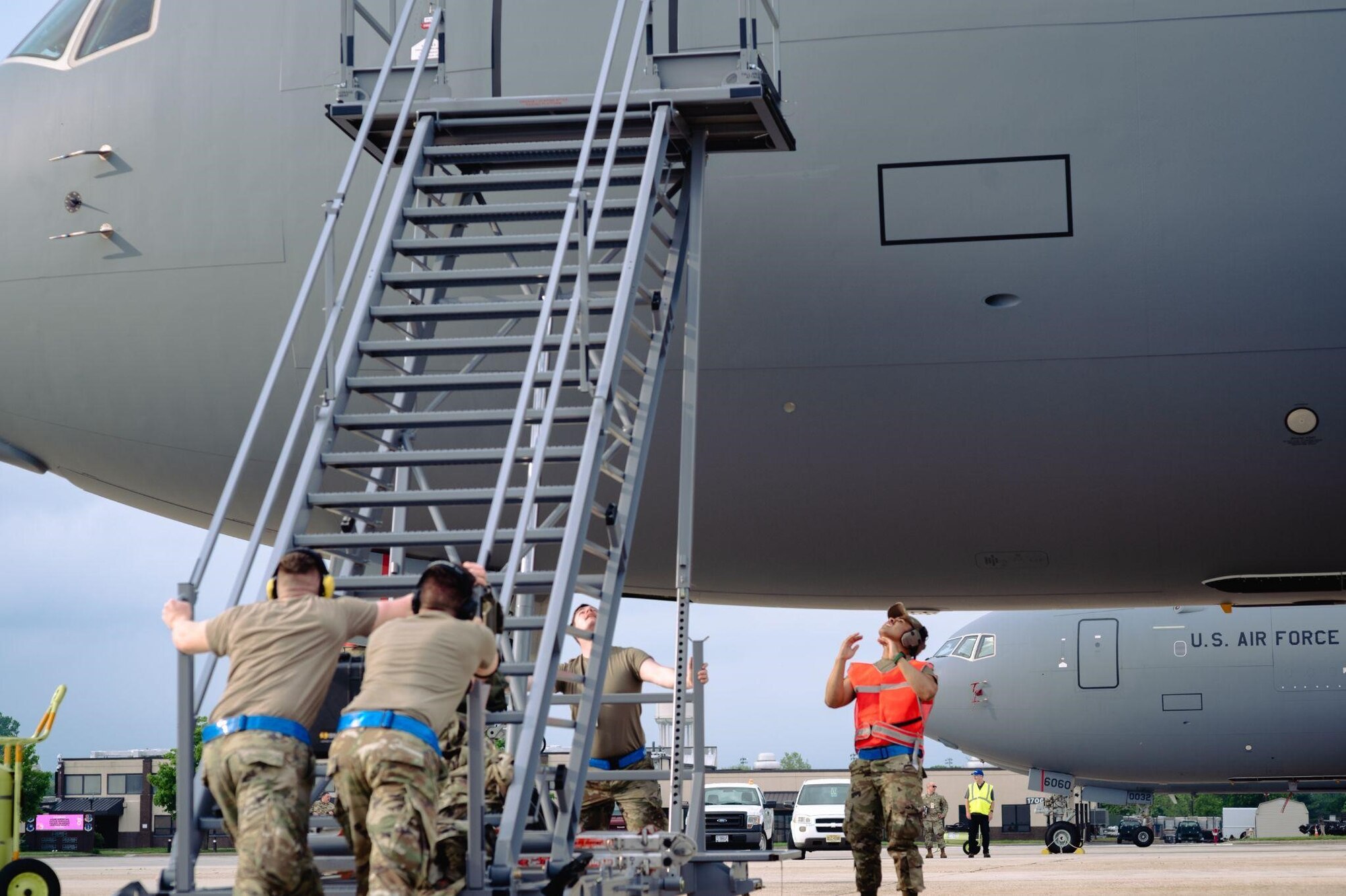 Airmen push stairs to KC-46A Pegasus