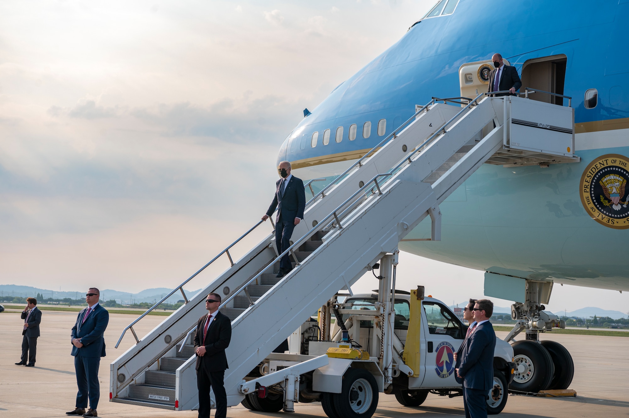 United States President Joe Biden arrives at Osan Air Base, Republic of Korea, May 20, 2022.