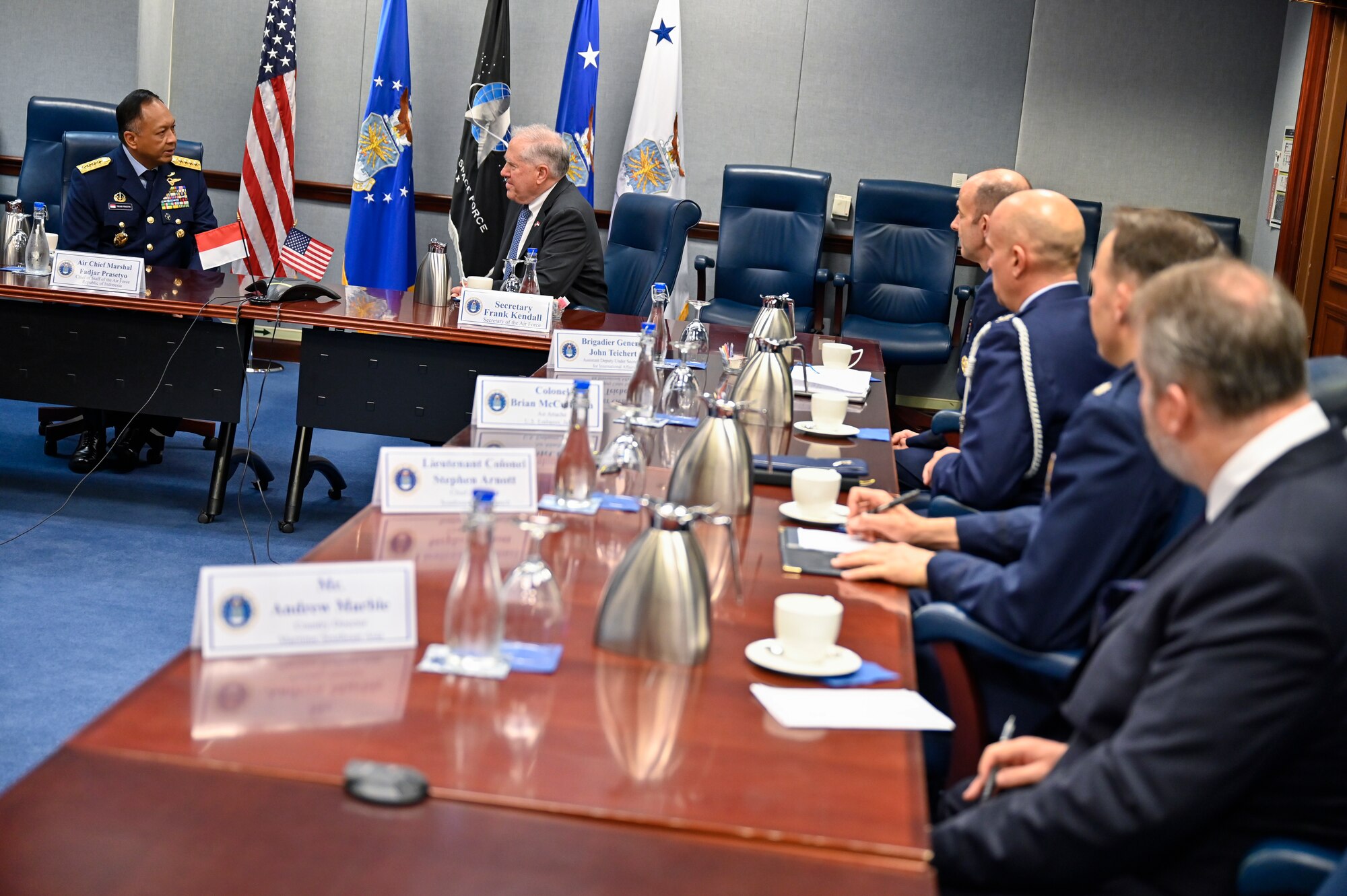 Secretary of the Air Force Frank Kendall speaks with Air Chief Marshal Fadjar Prasetyo.