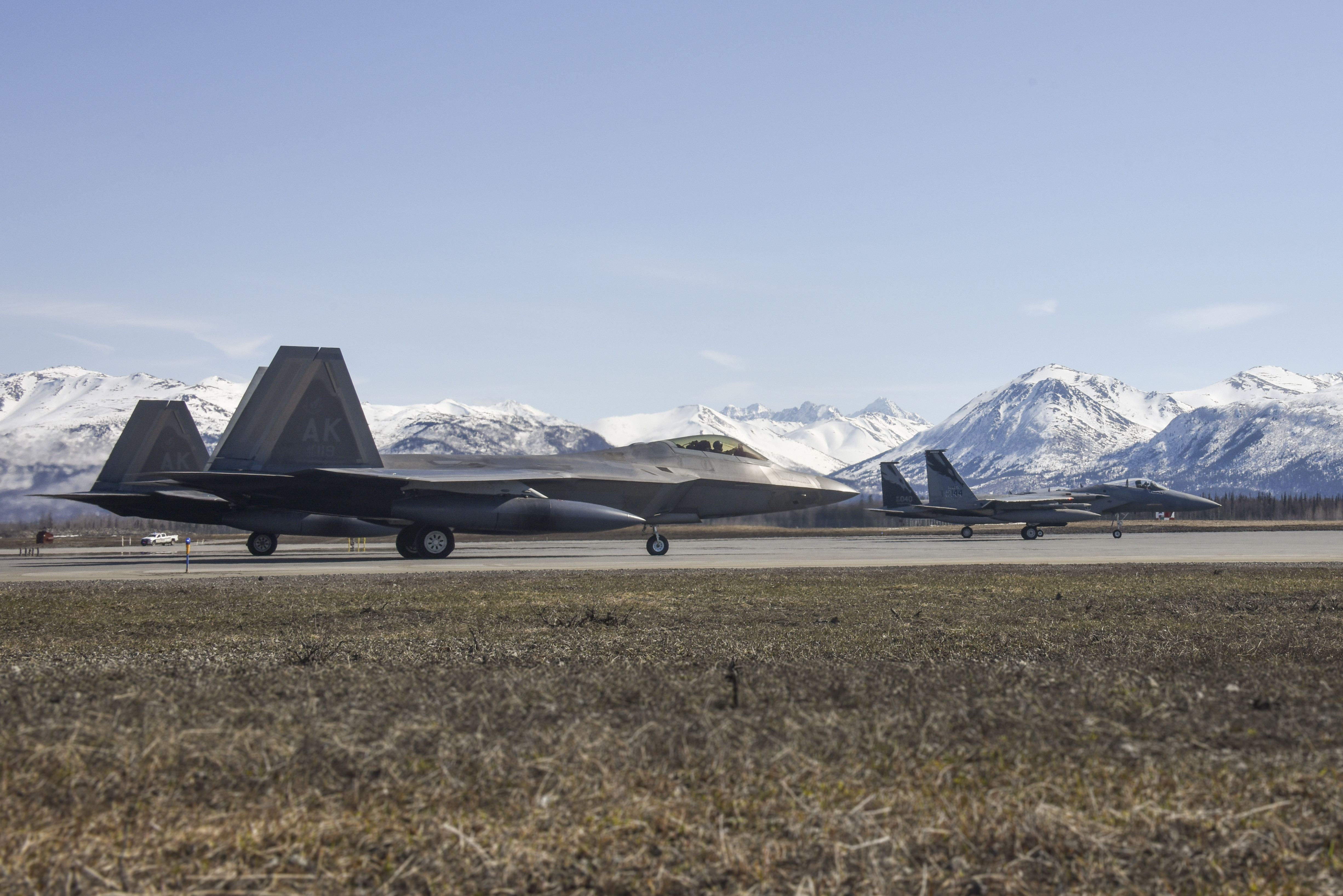技MIX AC205 F-22 US AIR FORCE 嘉手納基地 USAF F-22 27th Fighter Squadron (Kadena), Tomytec AC205 (2014)