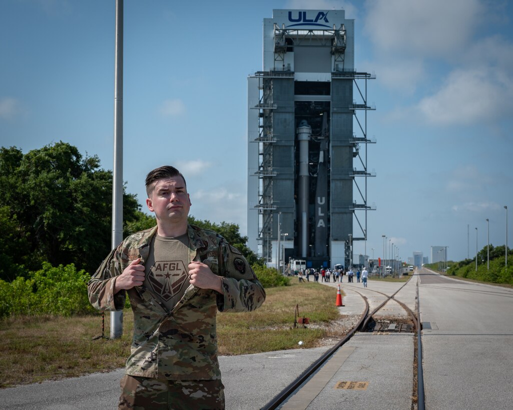 U.S. Air Force and U.S. Space Force gaming teams watch the roll out of the United Launch Alliance Atlas V Starliner OFT-2 at Cape Canaveral Space Force Station, Fla., May 18, 2022. The top teams from the Spring season of the Department of the Air Force Gaming competed at Patrick Space Force Base for a chance to represent the USAF and the USSF at FORCECON 2022, the Armed Forces Sports Halo Championship, and the first ever U.S. government esports event. (U.S. Space Force photo by Senior Airman Thomas Sjoberg)