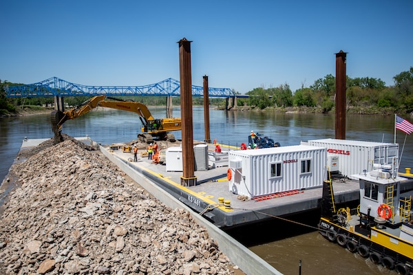 On site at the U.S. Army Corps of Engineers, Omaha District Florence bedrock removal project on the Missouri River, May 18, 2022.