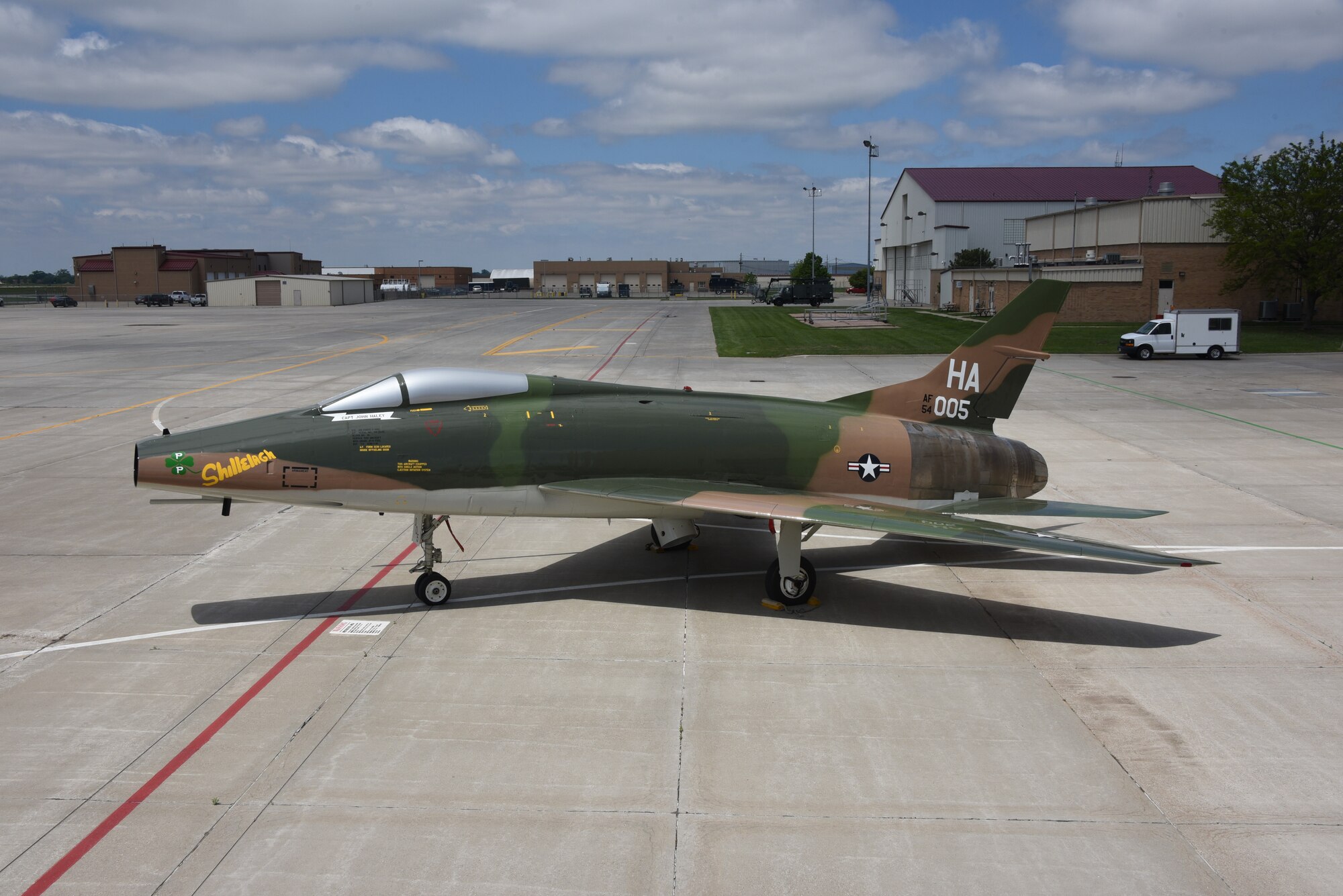 F-100 Super Sabre