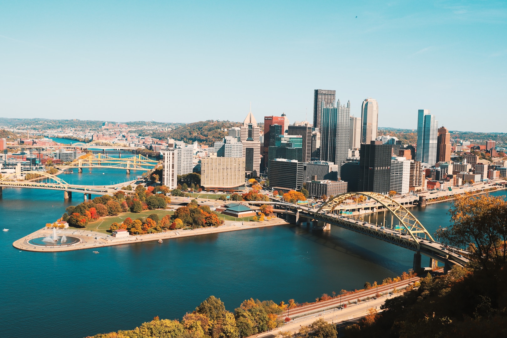 building and bridges and the Allegheny and Monongahela river form the boundaries of Pittsburgh