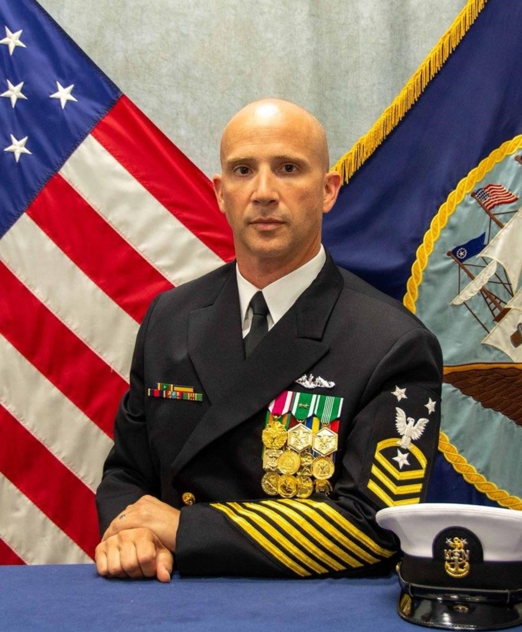 CMDCM > Commandant, Naval District Washington > Bio Detail