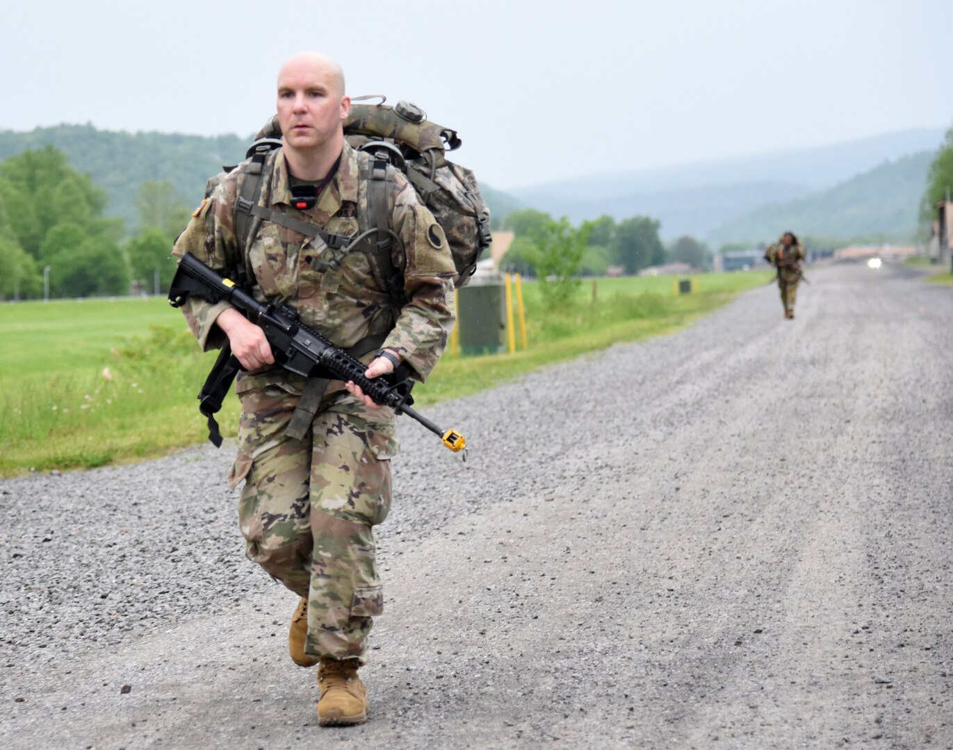 VNG Soldiers compete for Regional Best Warrior title