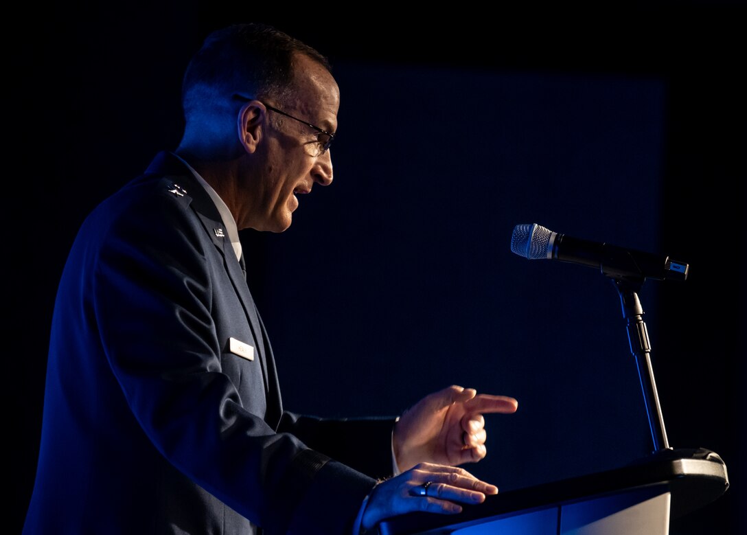 Photo of Lt. Gen. John Healy speaking at the Airlift/Tanker Association Symposium.