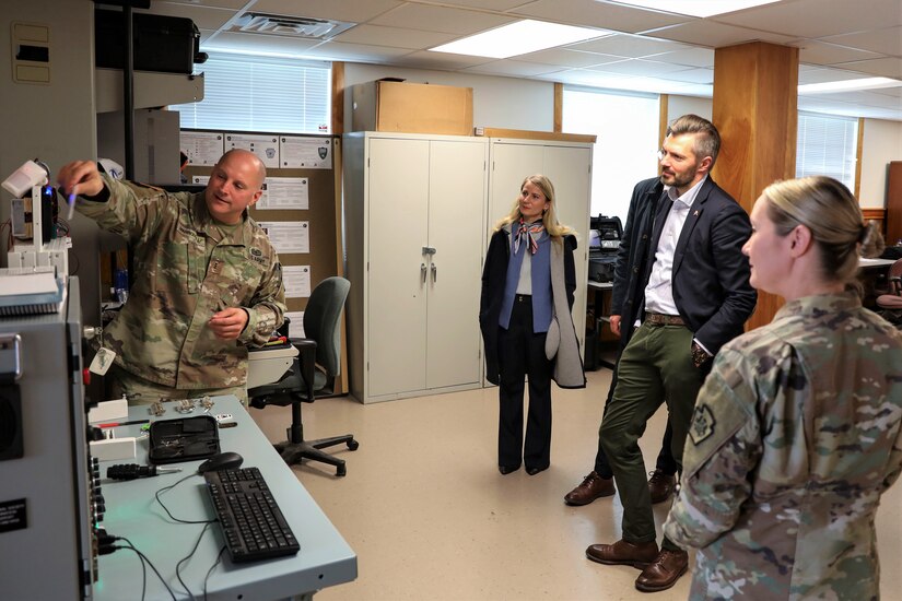 Lithuanian Vice Minister of Defense, Mr. Margiris Abukevičius, his advisor, Mr. Tadas Sakunas, Ms. Monika Koroliovienė, Defense Counselor, Embassy of Lithuania, visited the Pa. Guard’s Cyber Defense branch, led by Maj. Christine Pierce, Oct. 28 at Fort Indiantown Gap.