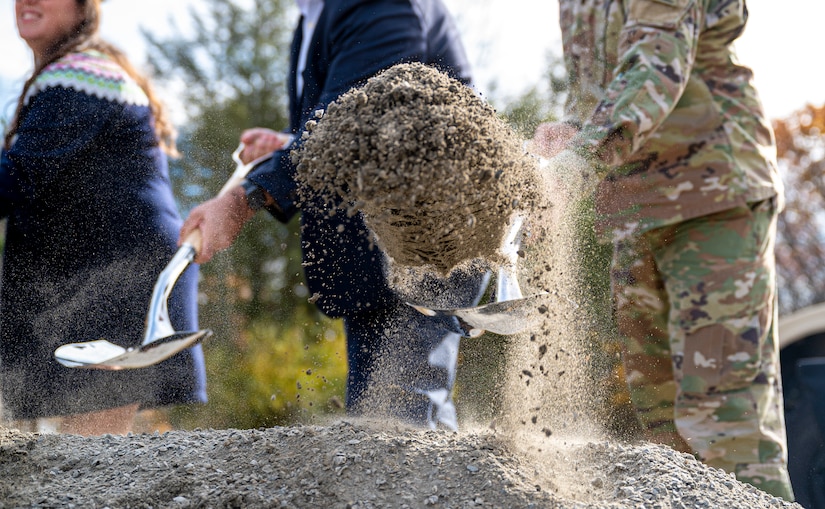 CTNG Breaks ground on new Putnam Readiness Center