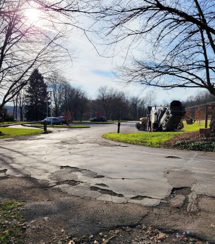 The U.S. Army Corps of Engineers Pittsburgh District announced today that it will temporarily close the damsite parking area at Woodcock Creek Lake for necessary maintenance work, beginning Monday, Nov. 7.