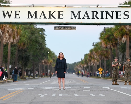 PARRIS ISLAND, S.C. (Nov. 3, 2022) — U.S. Naval Community College's President Randi R. Cosentino, Ed.D., poses for a picture under the "We Make Marines" sign at Marine Corps Recruit Depot Parris Island. Cosentino visited MCRD Parris Island as the parade reviewing official for the graduation ceremony of the 391 Marines of Papa Company, 4th Recruit Training Battalion. The United States Naval Community College is the official community college for the Navy, Marine Corps, and Coast Guard. To get more information about USNCC, go to www.usncc.edu. Click on the Inquire Now link to learn how to be a part of the USNCC Pilot II program. (U.S. Navy photo by Chief Mass Communication Specialist Xander Gamble/released)