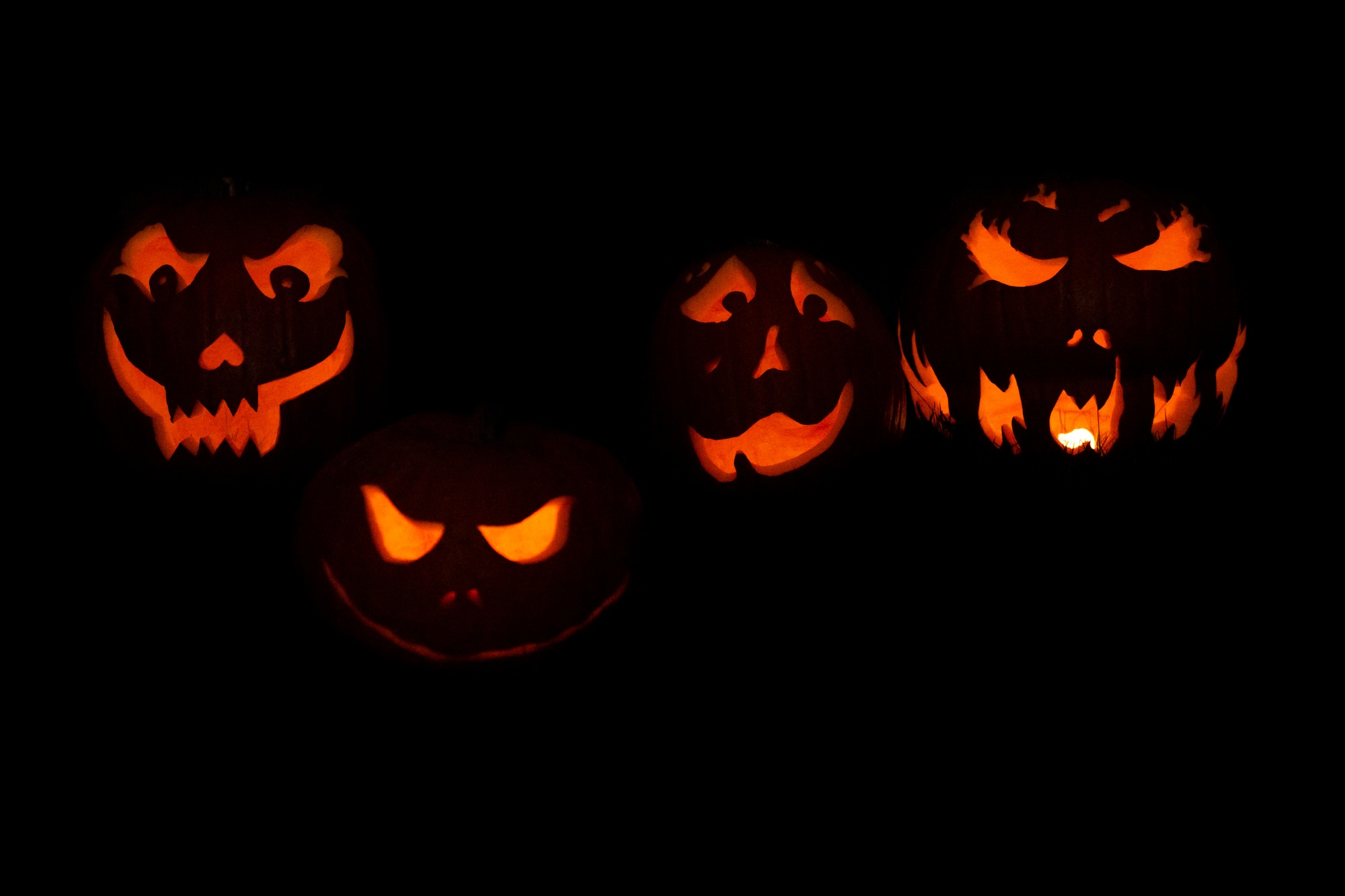 Hundreds of children dressed as ghosts, ghouls and goblins visit residences near RAF Croughton to celebrate Halloween with American personnel Oct. 31, 2022. Pumpkin patrol volunteers from Croughton worked together with the Ministry of Defence Police, Cherwell District Council and Thames Valley Police to help promote a safe and good time. Local American and multinational military and civilians participated in creating a special night for the local community near Croughton. (U.S. Air Force photo by Senior Airman Jennifer Zima)