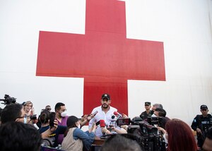 Abogado Don Jose Manuel Zelaya Rosales, Honduras Minister of Defense, speaks to the media on the pier of the hospital ship USNS Comfort (T-AH 20), Nov. 5, 2020.