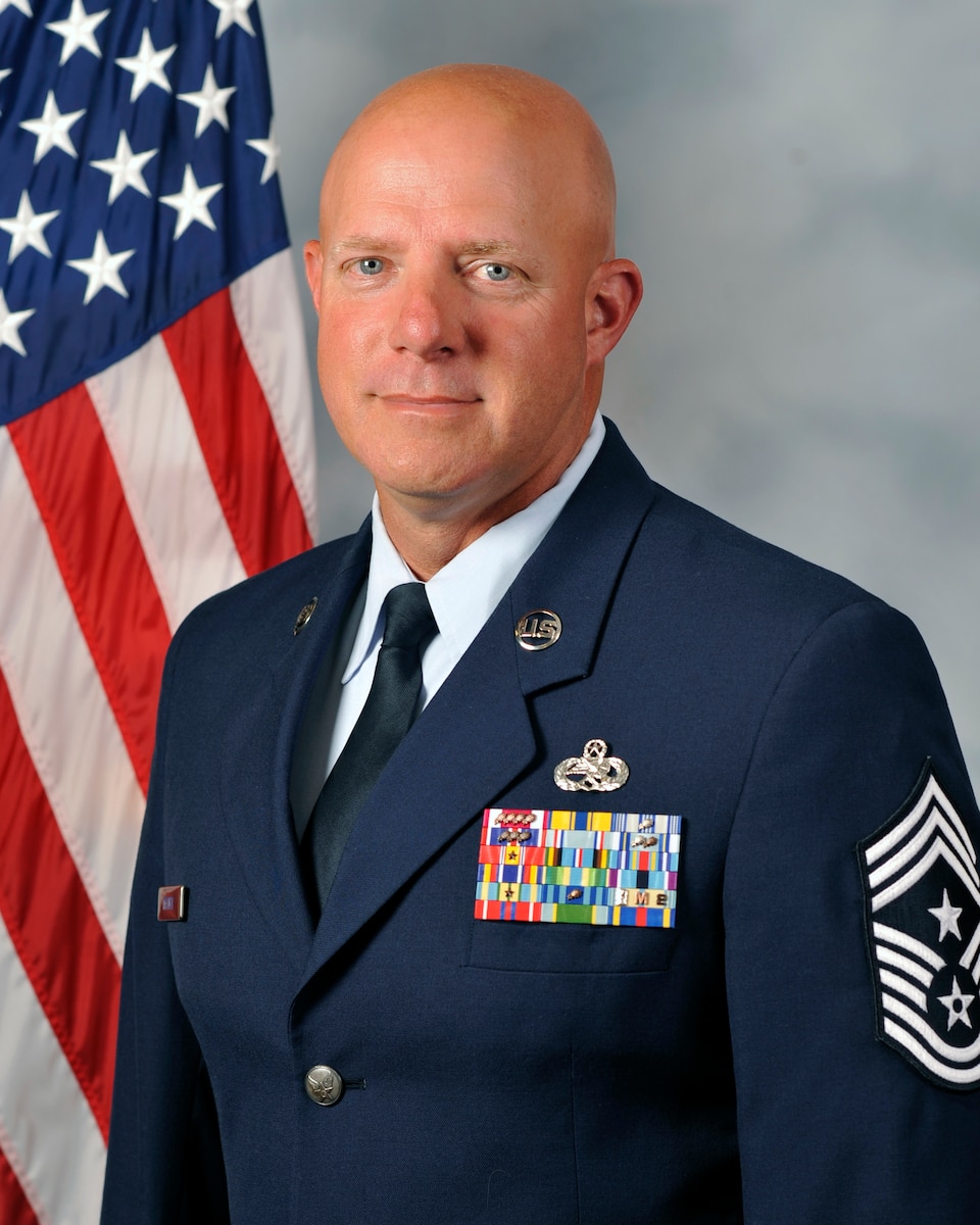 Chief Master Sgt. Leonard Werner Official Photo