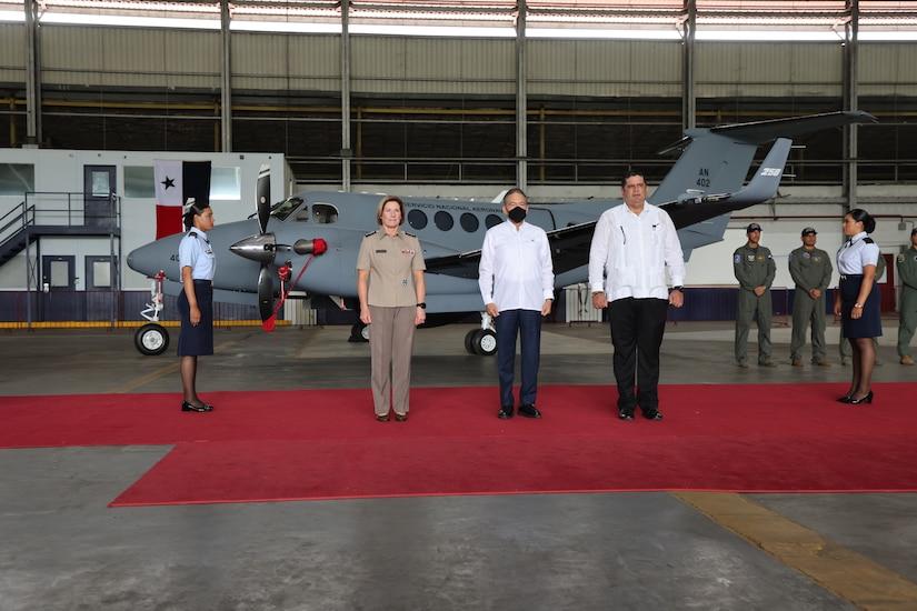 United States Army General Laura J. Richardson, commander of SOUTHCOM, meets with the President of Panama Laurentino Cortizo and the Panamanian Minister of Public Security Juan Pino, at the delivery ceremony to Panama of a maritime patrol aircraft.